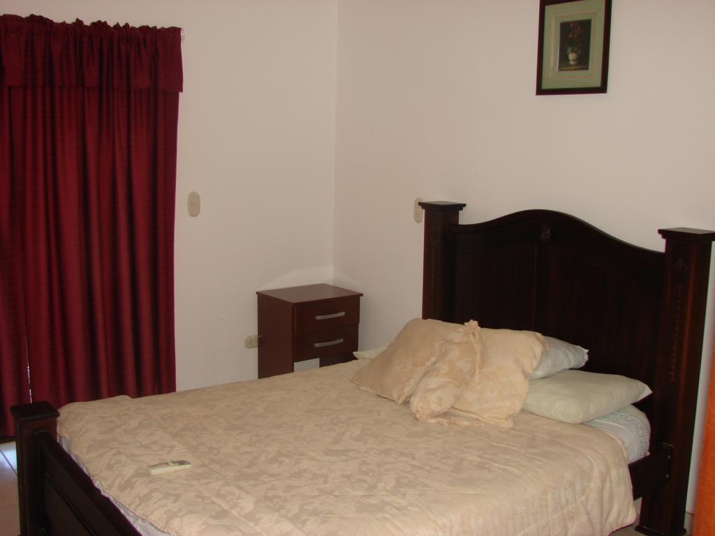 Villa Riviera 2 Bedroom Townhouse Playas del Coco Room photo