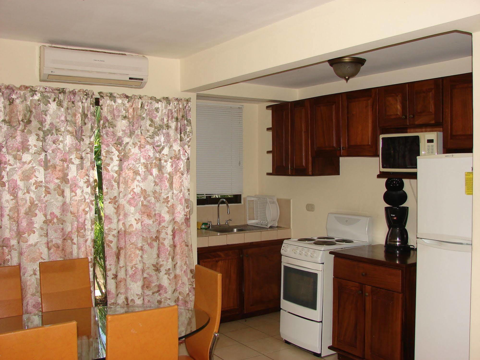 Villa Riviera 2 Bedroom Townhouse Playas del Coco Exterior photo