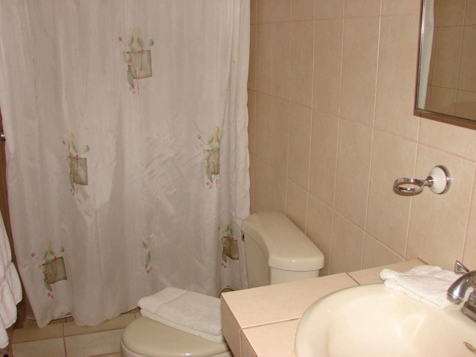 Villa Riviera 2 Bedroom Townhouse Playas del Coco Exterior photo