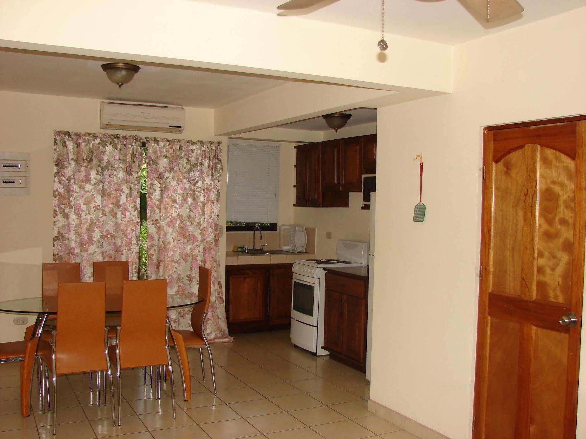 Villa Riviera 2 Bedroom Townhouse Playas del Coco Exterior photo